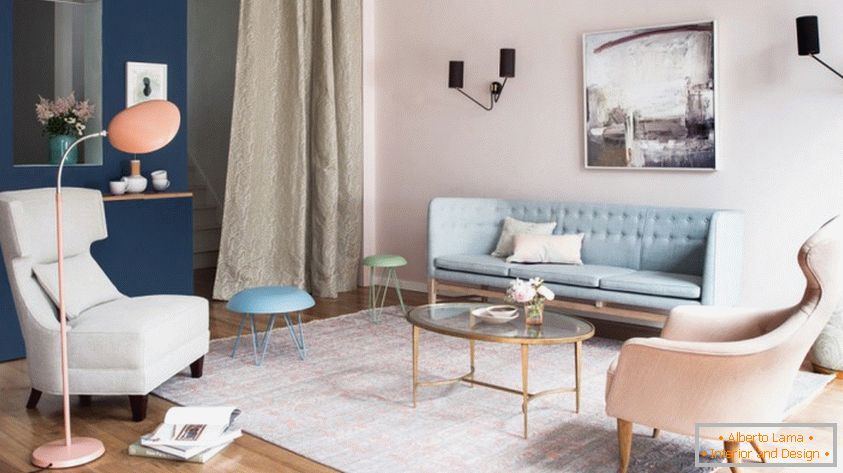 Pastel shades in the interior of a small living room