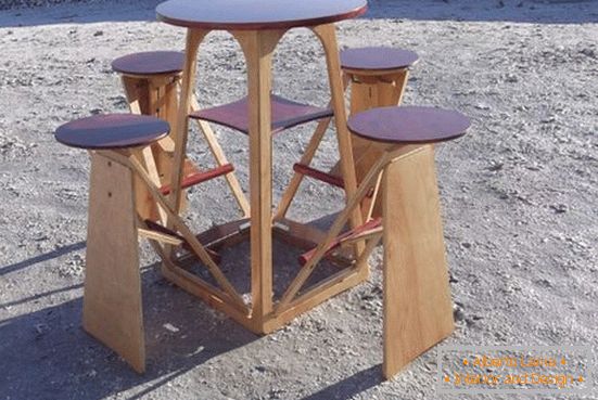 Modular folding table with seats