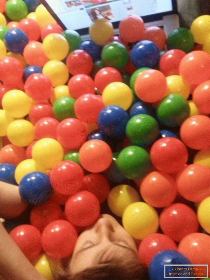 Multicolored balls in the room