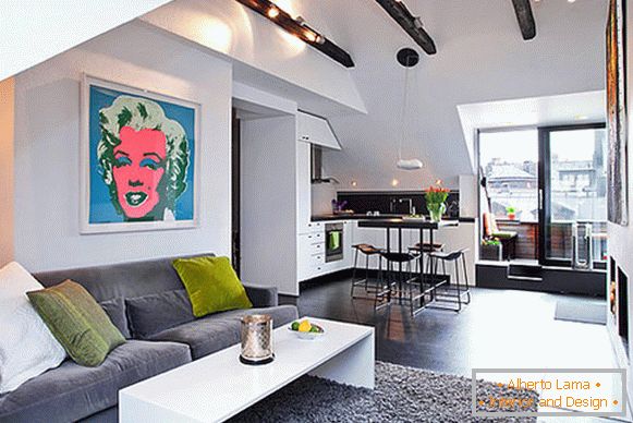 Apartment design with elements of pop art
