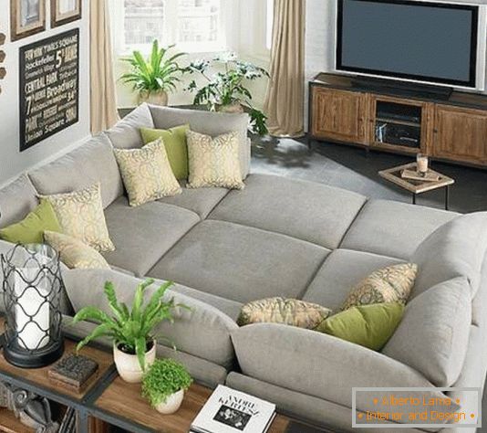 modular-sofa-for-view-movies