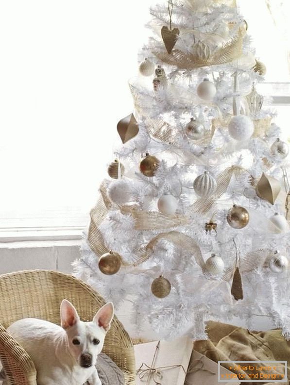 White Christmas tree with golden and white balls