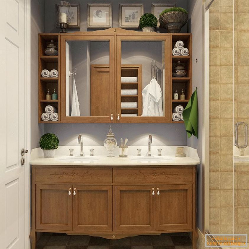 Interior of a small bathroom combined with a toilet