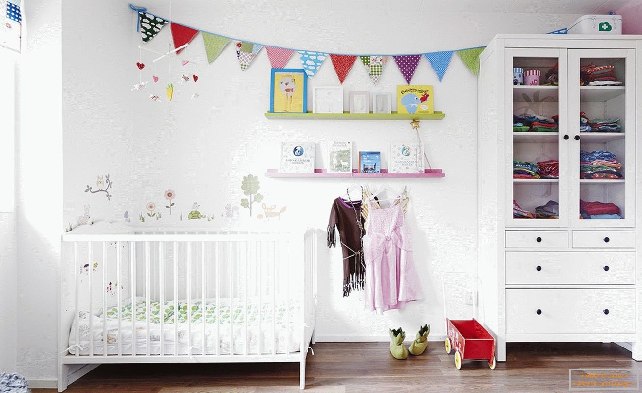 White walls in the nursery