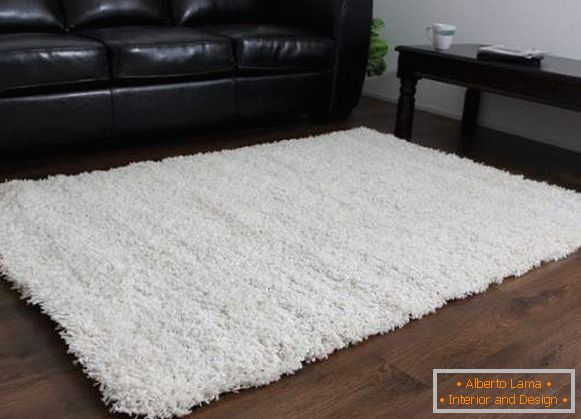 white fluffy carpet, photo 5