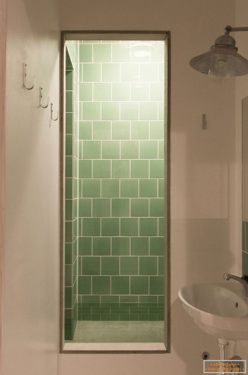 Bathroom design in apartment