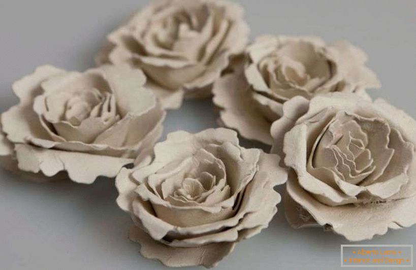 Flowers from kraft paper