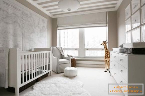 The combination of colors in the children's room - white and beige
