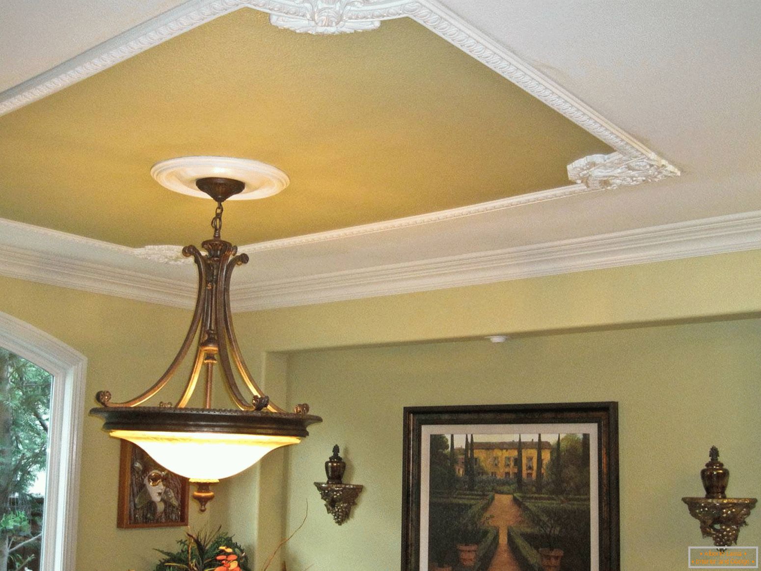 Fretwork around the chandelier