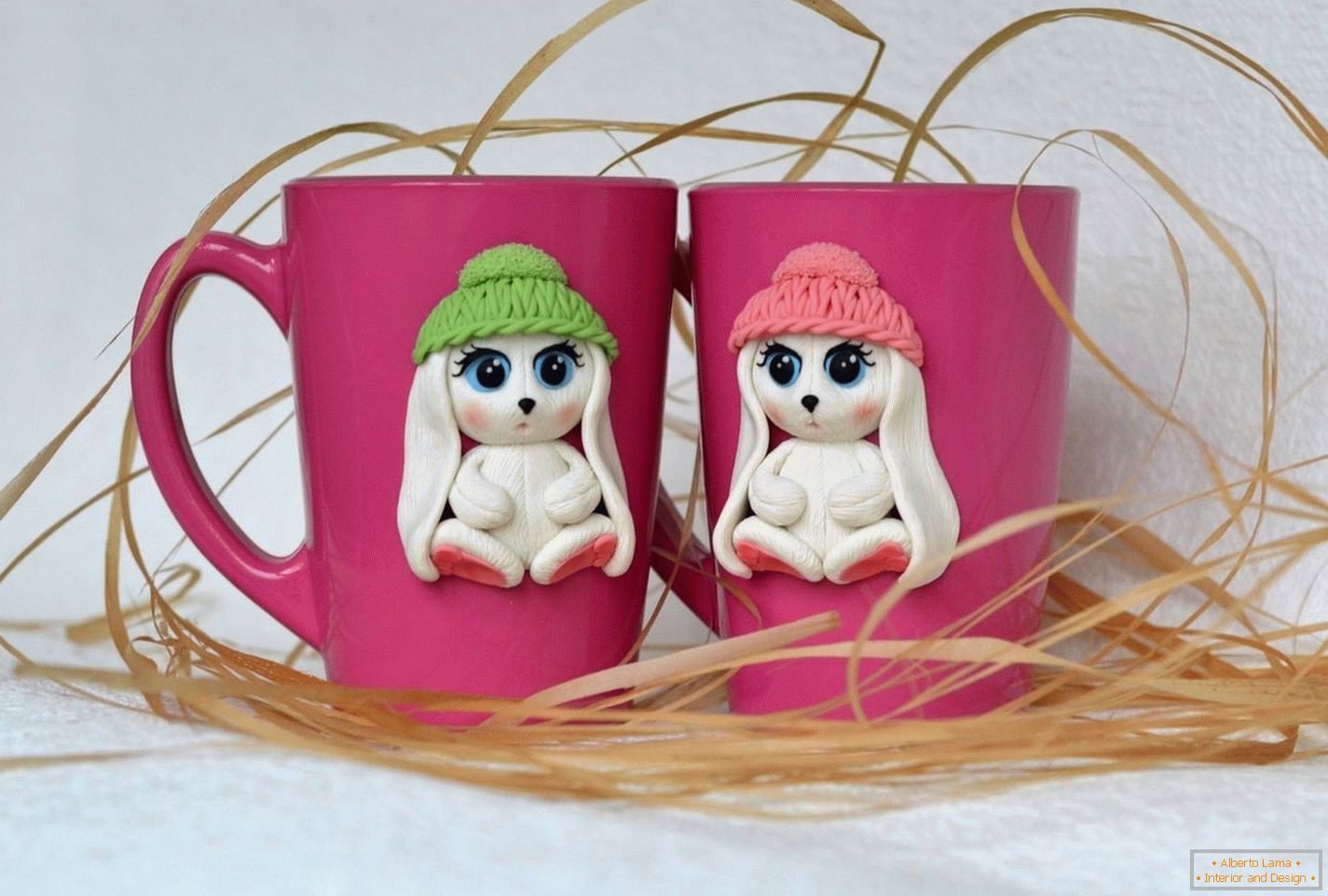 Cups with bunnies