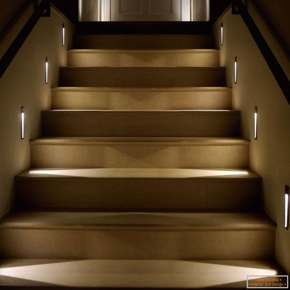 Steps with illumination