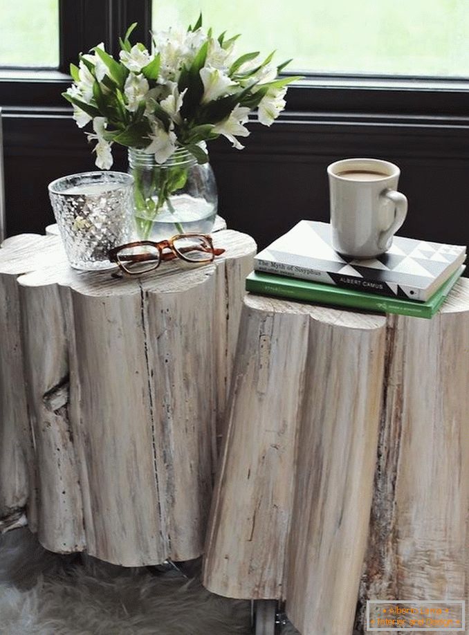 Decorative tables of stumps