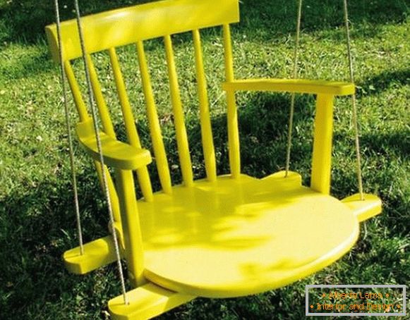 swing-out chair