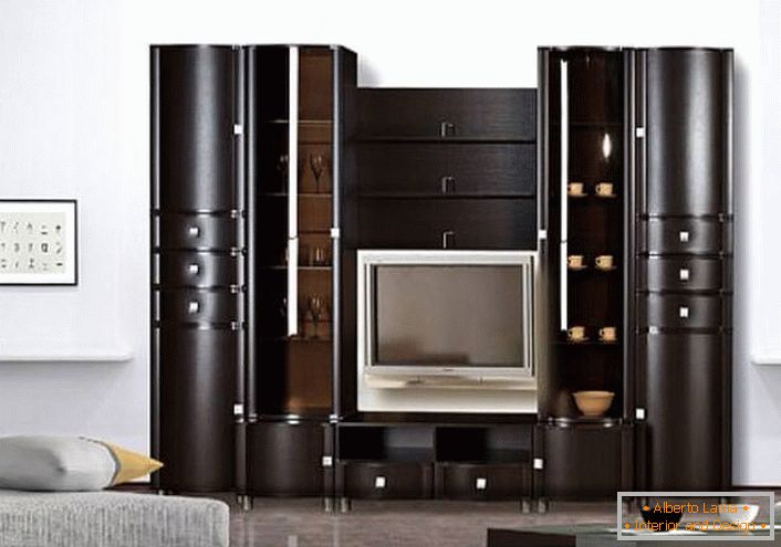 Color wenge makes the furniture set for the living room the center of the design concept. 
