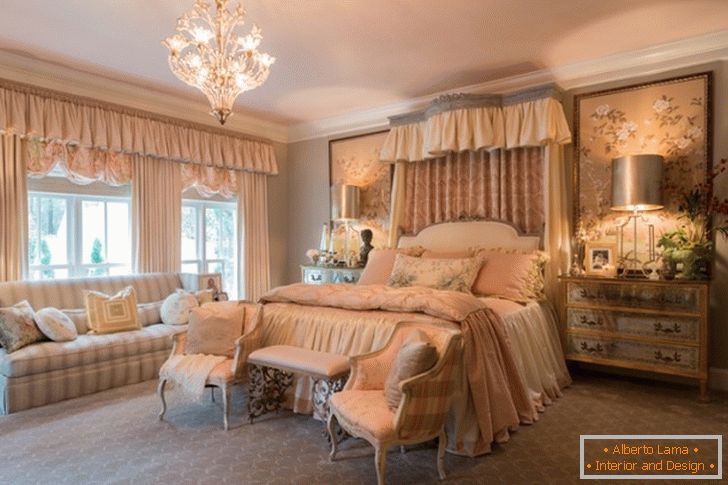 Design of a luxurious bedroom