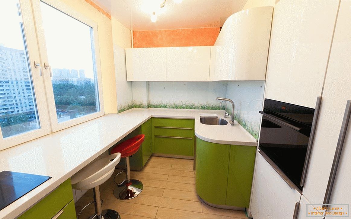 White and green kitchen furniture