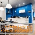 Separation of kitchen and living room with lighting