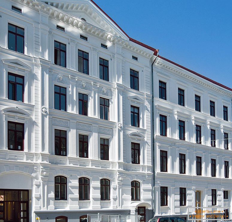 Facade of a luxury multi-storey building