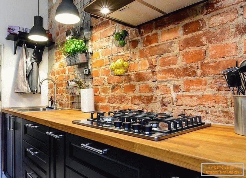 Brick wall decoration in the kitchen