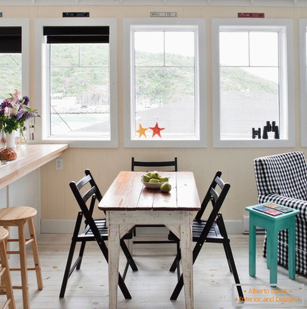 Folding chairs in the dining room