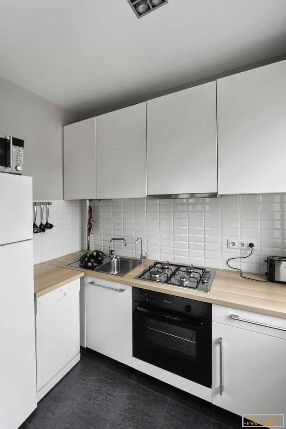 Built-in appliances in the kitchen
