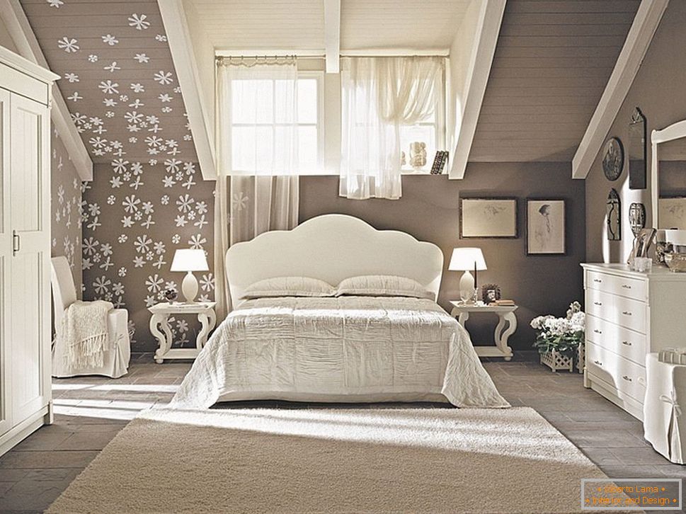 Delicate bedroom design