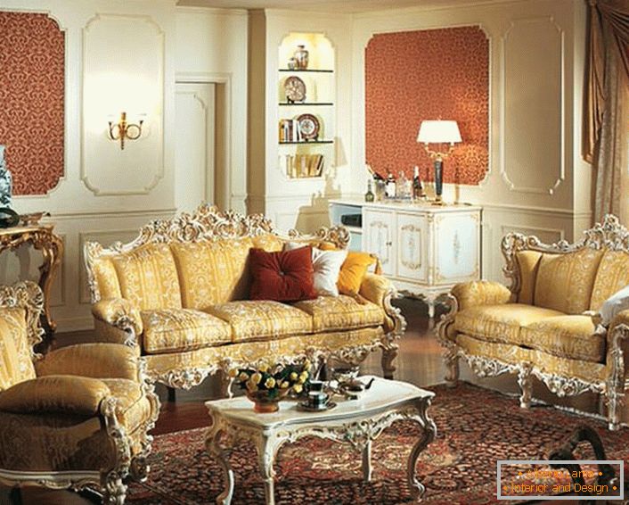 The baroque style is noteworthy for the use of bright contrasting tones.