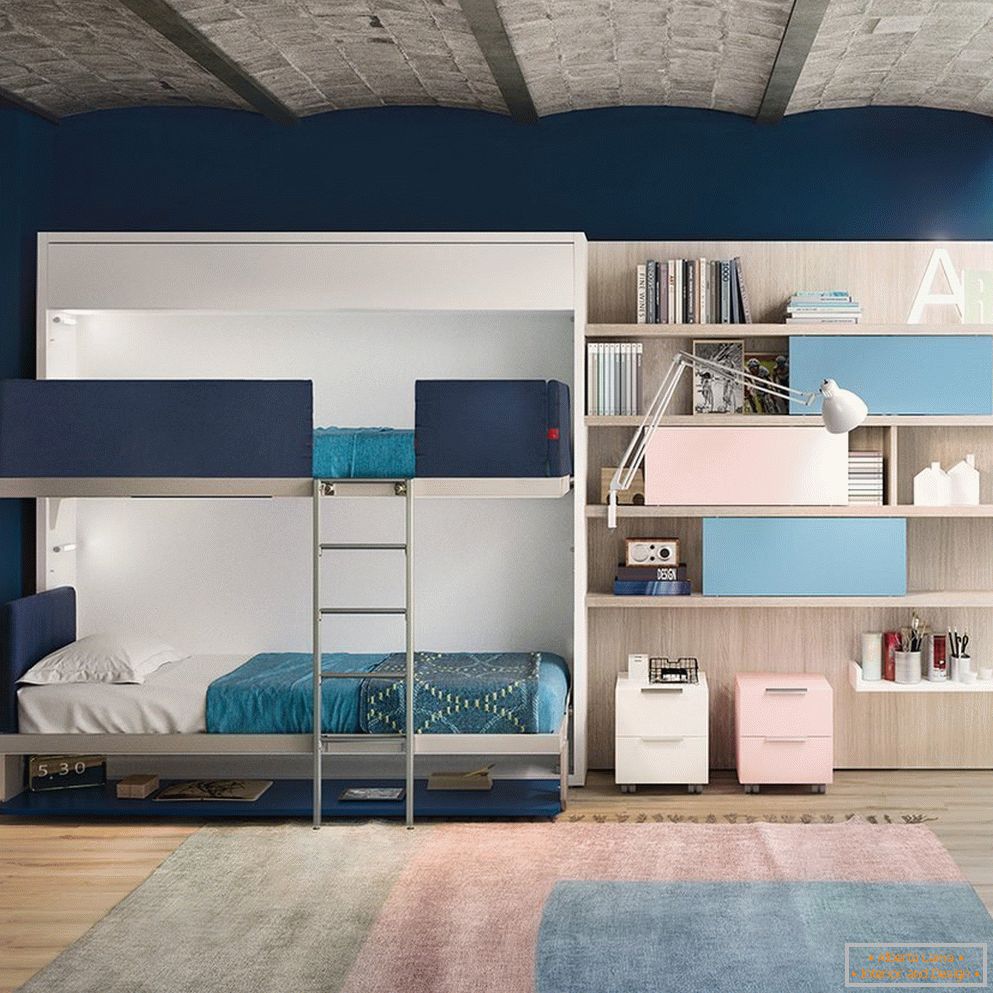 Room in blue and white colors