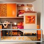 Room in orange color