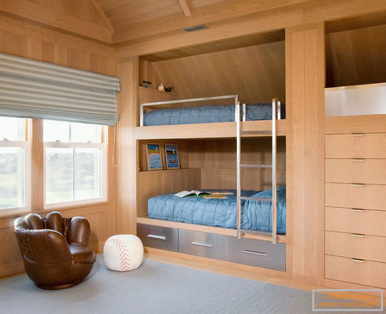 Bunk bed in the bedroom with wood trim