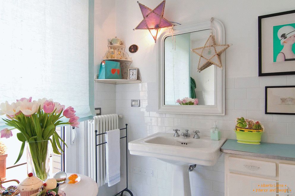 Sink and its quaint design with stars