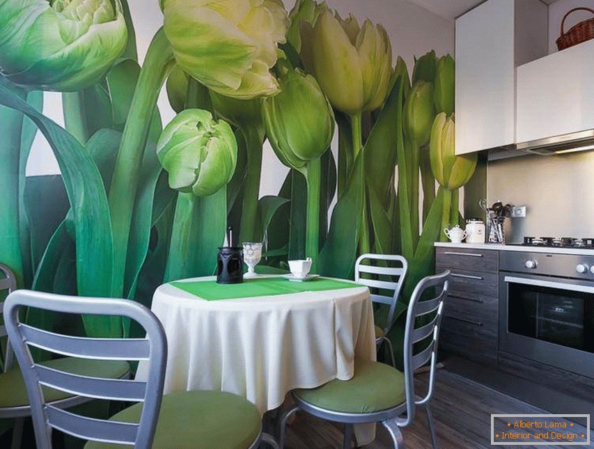 Wallpapers with tulips in the kitchen
