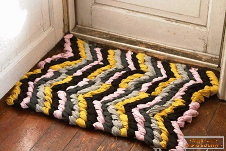 Carpet at the door