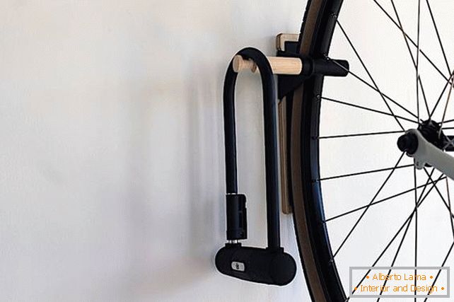 Wall mount for bicycle at home