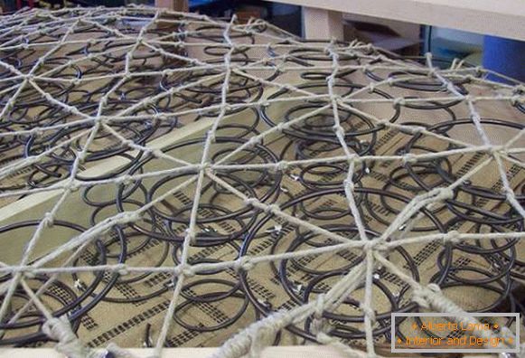 How to determine the quality of a sofa - bandaged springs