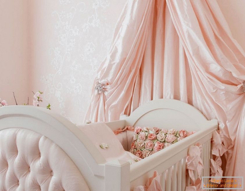Accessories for cribs for babies
