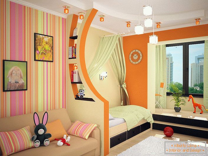 The nursery for two girls is divided into two zones using a decorative wall made of gypsum board. 