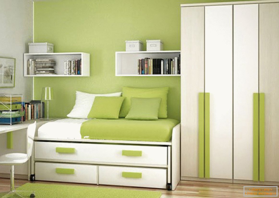 White and light green in the design of the nursery