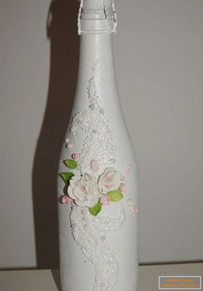 How to decorate a bottle for a wedding with polymer colors