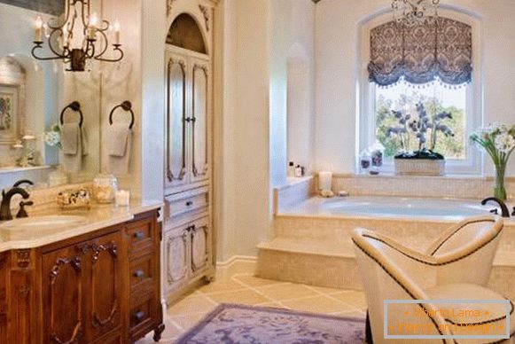 Luxurious bathroom with a beautiful window