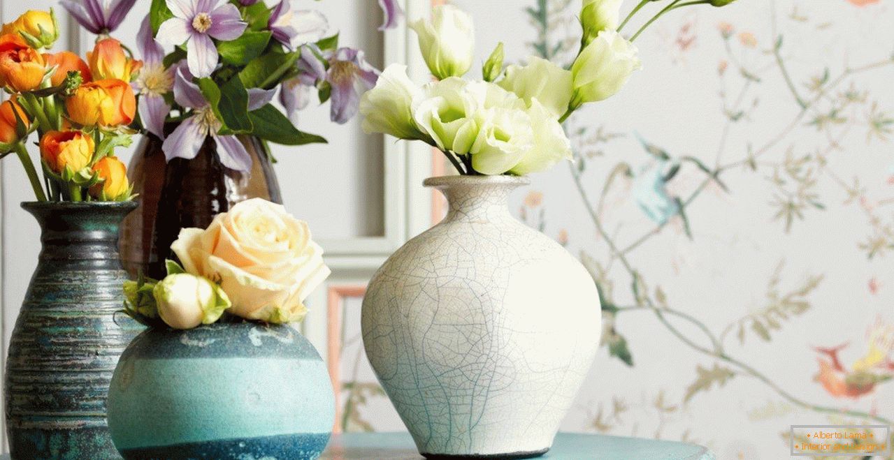 Decor vases with their own hands