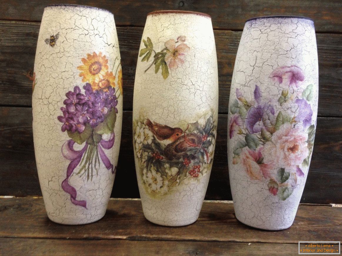 Flower motifs on a vase