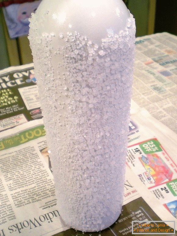 Decor of a vase with salt