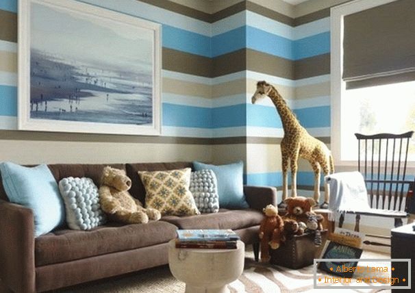 The horizontal stripes on the walls in the living room