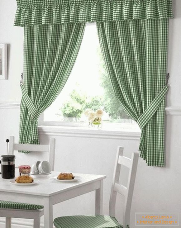 beautiful long curtains in the kitchen, photo 15