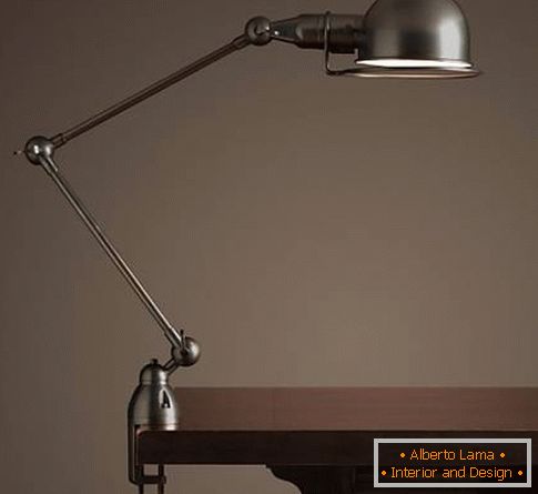 Table lamp that attaches to the table