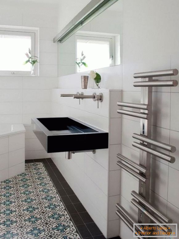 How to choose a heated towel rail in the bathroom