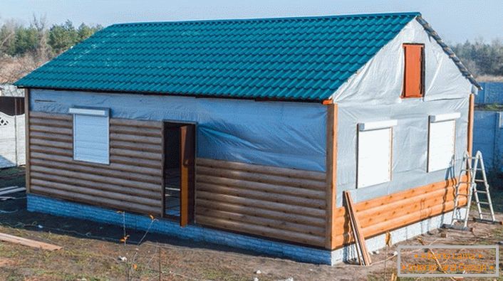 Insulated frame house