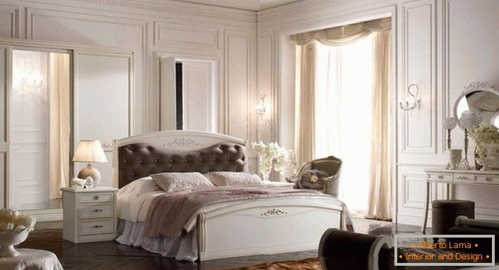 For decorating the bedroom in the Art Deco style, modular furniture was used. Bed with a soft headboard is in the center of the composition.