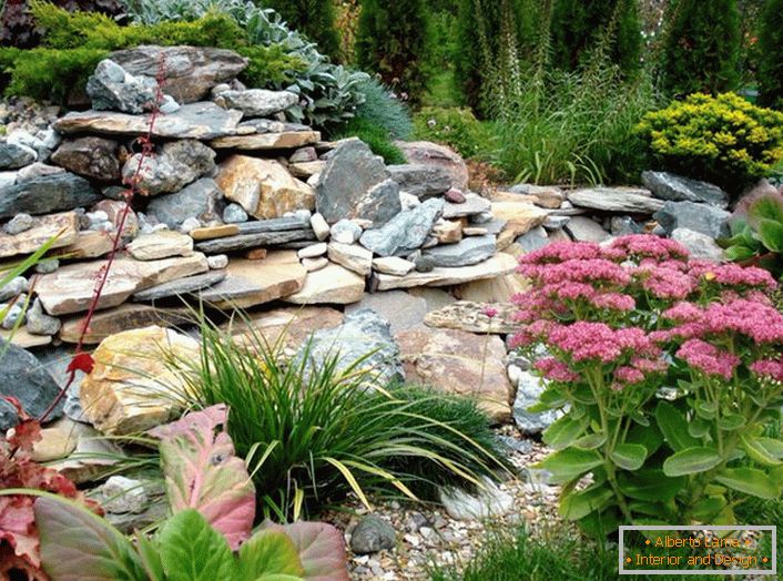 Natural stone in landscape design